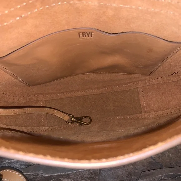 💛🤎Frye Harness Saddle Leather Saddle Crossbody Bag $428 - Picture 14 of 14
